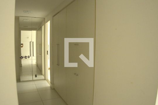 Suite/ Escritório - Armários de apartamento para alugar com 2 quartos, 150m² em Rio Vermelho, Salvador