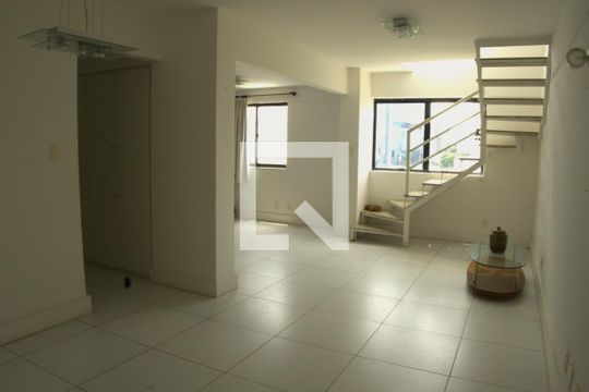 Apartamento para alugar com 2 quartos, 150m² em Rio Vermelho, Salvador