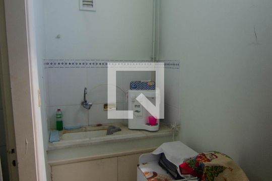 Cozinha de apartamento para alugar com 2 quartos, 270m² em Copacabana, Rio de Janeiro