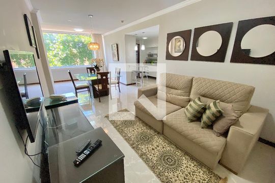 Apartamento para alugar com 1 quarto, 60m² em Ondina, Salvador