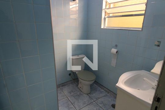 Banheiro de casa à venda com 4 quartos, 175m² em Vila Alpina, São Paulo
