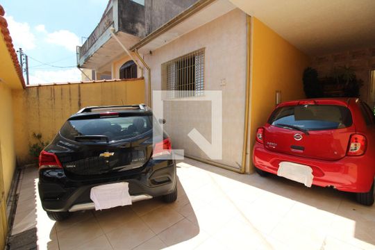 Garagem de casa à venda com 4 quartos, 175m² em Vila Alpina, São Paulo