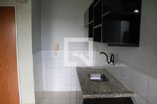 Cozinha de apartamento à venda com 2 quartos, 49m² em Parque Oeste Industrial, Goiânia
