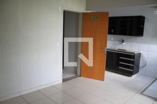 Sala de apartamento para alugar com 2 quartos, 49m² em Parque Oeste Industrial, Goiânia