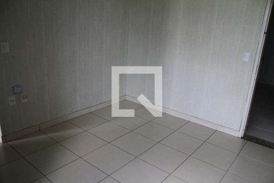Sala de apartamento à venda com 2 quartos, 49m² em Parque Oeste Industrial, Goiânia