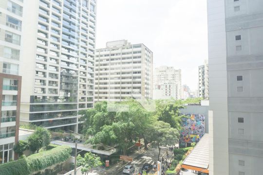 Vista  de apartamento para alugar com 2 quartos, 45m² em Consolação, São Paulo