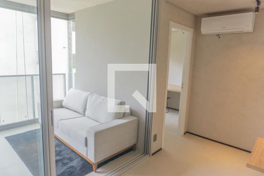 Sala/Cozinha de apartamento para alugar com 2 quartos, 45m² em Consolação, São Paulo