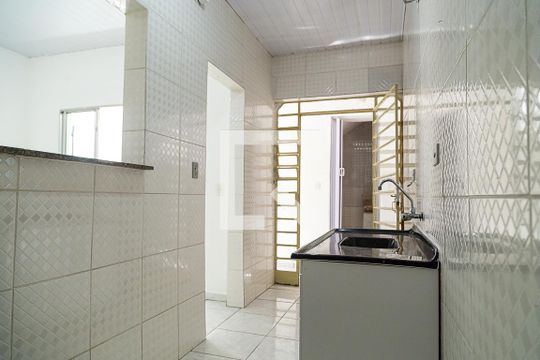 Cozinha de apartamento para alugar com 2 quartos, 40m² em Jabaquara, São Paulo
