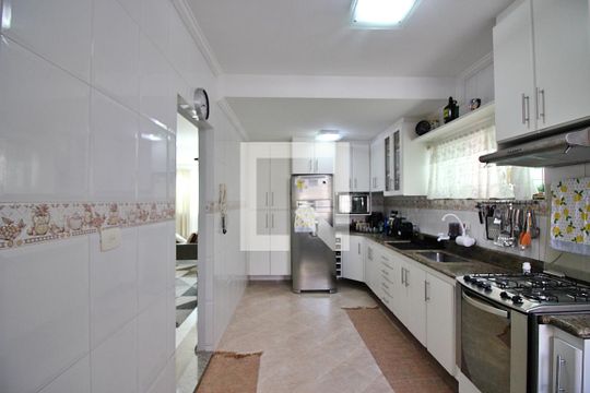 Cozinha de casa à venda com 3 quartos, 196m² em Santa Terezinha, São Bernardo do Campo