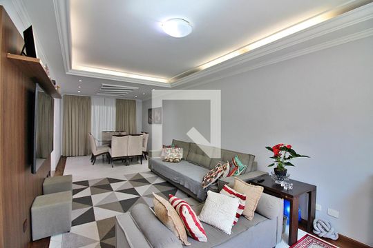 Casa à venda com 3 quartos, 196m² em Santa Terezinha, São Bernardo do Campo
