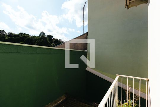 Sacada de casa à venda com 3 quartos, 189m² em Parque Continental, Jundiaí