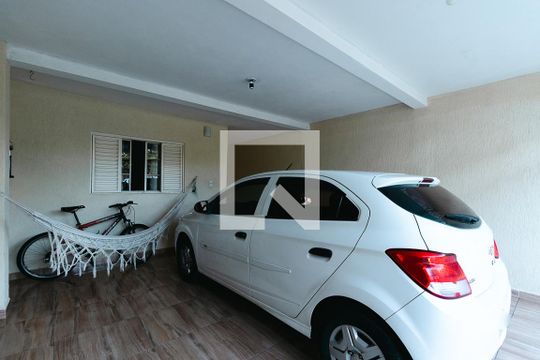 Garagem de casa à venda com 3 quartos, 189m² em Parque Continental, Jundiaí