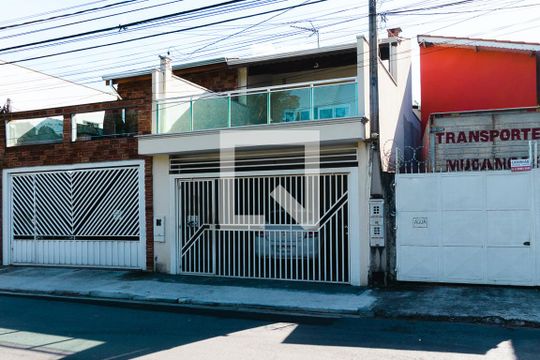 Fachada de casa à venda com 3 quartos, 189m² em Parque Continental, Jundiaí