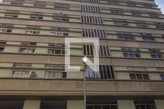 Fachada de apartamento para alugar com 3 quartos, 90m² em Copacabana, Rio de Janeiro