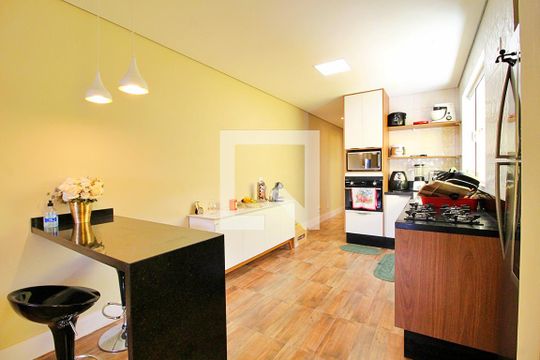 Cozinha de casa à venda com 2 quartos, 147m² em Parque João Ramalho, Santo André