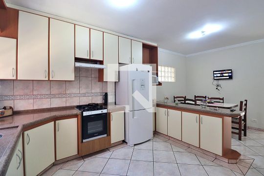 Cozinha de casa à venda com 3 quartos, 176m² em Jardim Utinga, Santo André
