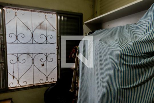 Quarto 3 de casa à venda com 3 quartos, 100m² em Parque Oratório, Santo André