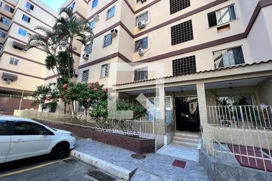 Fachada do bloco de apartamento à venda com 2 quartos, 48m² em Piedade, Rio de Janeiro