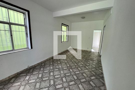 Casa à venda com 2 quartos, 340m² em Engenho de Dentro, Rio de Janeiro