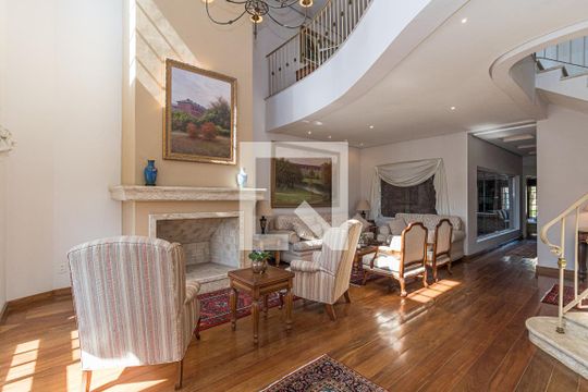 Casa à venda com 4 quartos, 729m² em Vila Jardim, Porto Alegre