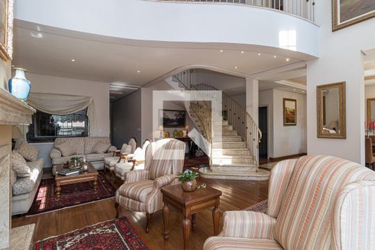 Sala 1 de casa à venda com 4 quartos, 729m² em Vila Jardim, Porto Alegre