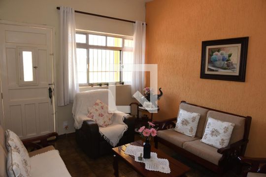 Casa à venda com 5 quartos, 124m² em Jardim Sao Nicolau, São Paulo