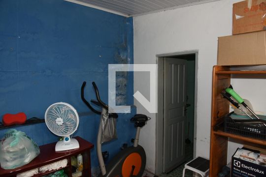 Quarto de Serviço de casa à venda com 5 quartos, 124m² em Jardim Sao Nicolau, São Paulo