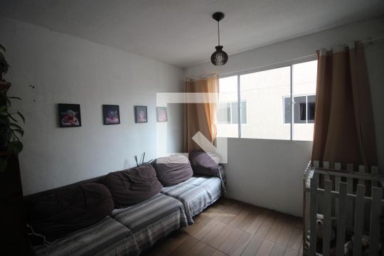 Sala de apartamento à venda com 2 quartos, 42m² em Rio Branco, Canoas
