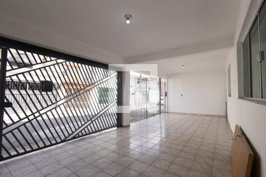 Garagem de casa à venda com 4 quartos, 429m² em Vila Carrao, São Paulo