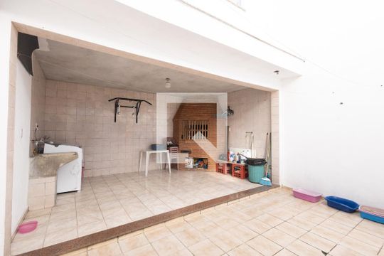 Área de Serviço de casa à venda com 4 quartos, 429m² em Vila Carrao, São Paulo