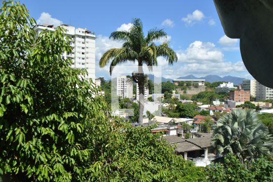 Vista do Quarto 1 de apartamento à venda com 2 quartos, 55m² em Pechincha, Rio de Janeiro
