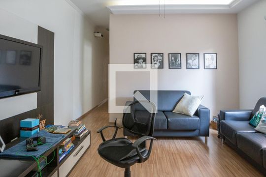Sala de TV de casa à venda com 3 quartos, 270m² em Pompeia, São Paulo