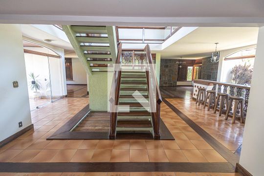 Hall de entrada da Sala de casa à venda com 4 quartos, 469m² em Bandeirantes (pampulha), Belo Horizonte