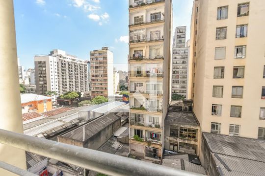 Vista do Studio de apartamento para alugar com 1 quarto, 44m² em República, São Paulo