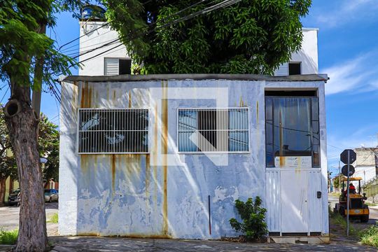 Fachada de kitnet/studio para alugar com 1 quarto, 22m² em Cachoeirinha, Belo Horizonte