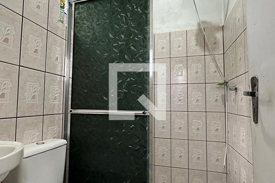 Banheiro de casa à venda com 4 quartos, 140m² em Feitoria, São Leopoldo