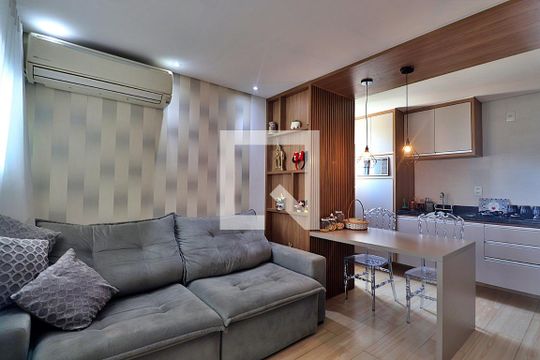 Apartamento à venda com 2 quartos, 54m² em Jardim, Santo André