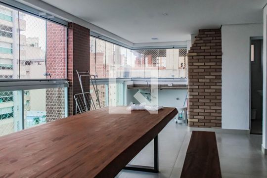 Apartamento para alugar com 3 quartos, 130m² em Balneario Guarujá, Guarujá