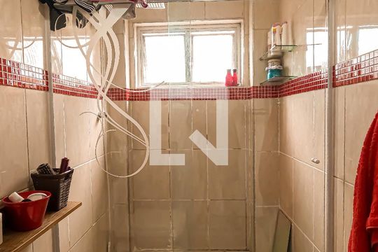Banheiro da Suíte de apartamento à venda com 2 quartos, 144m² em Vila Galvão, Guarulhos