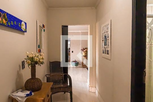 Corredor de apartamento à venda com 2 quartos, 144m² em Vila Galvão, Guarulhos