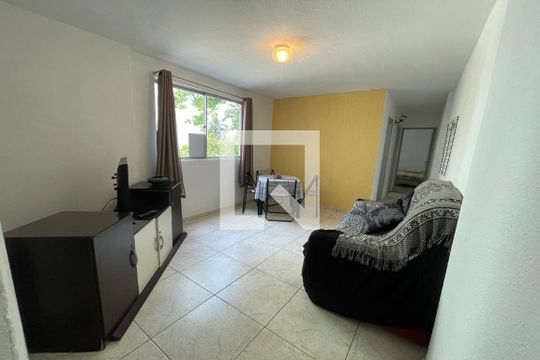 Apartamento para alugar com 2 quartos, 72m² em Vargem Pequena, Rio de Janeiro