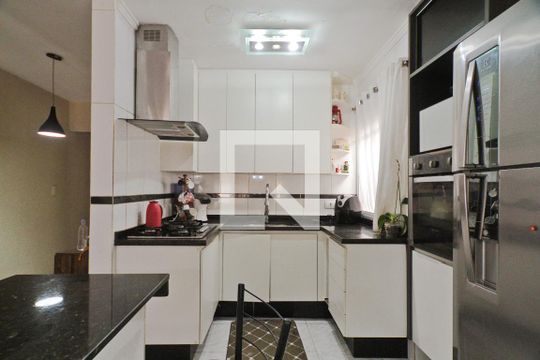 Cozinha de casa à venda com 4 quartos, 230m² em Parque Peruche, São Paulo