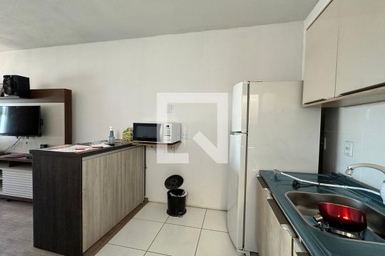 Cozinha de apartamento à venda com 2 quartos, 62m² em Pinheiro, São Leopoldo