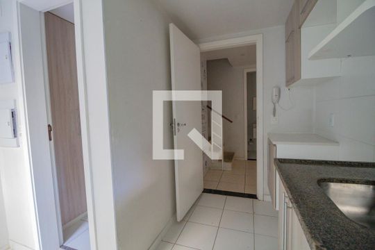 Cozinha  de apartamento para alugar com 2 quartos, 75m² em Taquara, Rio de Janeiro
