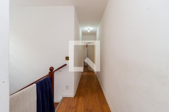 Corredor de casa à venda com 3 quartos, 110m² em Vila Rio Branco, São Paulo