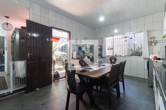 Cozinha de casa à venda com 3 quartos, 120m² em Vila da Saúde, São Paulo