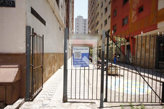 Fachada de kitnet/studio para alugar com 1 quarto, 33m² em Liberdade, São Paulo