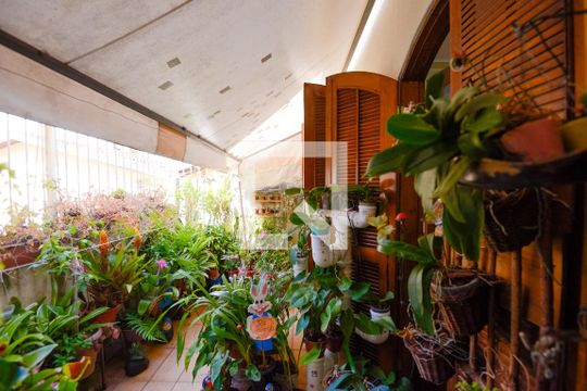 Jardim de apartamento à venda com 4 quartos, 193m² em Menino Deus, Porto Alegre