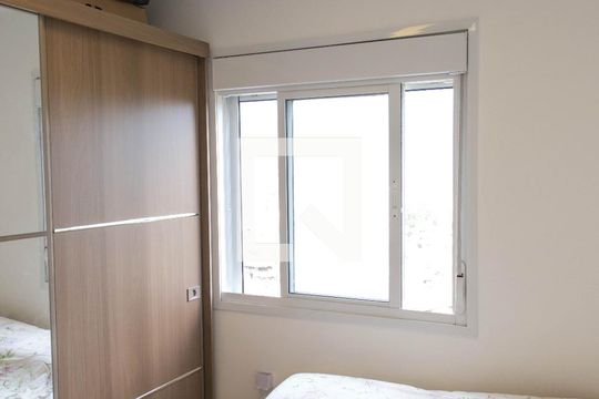 Quarto 1  de apartamento à venda com 2 quartos, 40m² em Jardim Campanario, Diadema