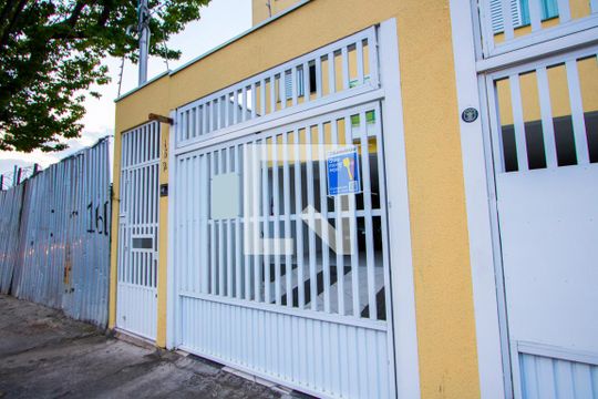 Fachada de apartamento à venda com 2 quartos, 90m² em Vila Valparaíso, Santo André